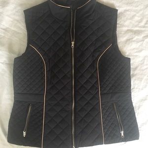 New York & Company Black Quilted Vest w Gold Lines